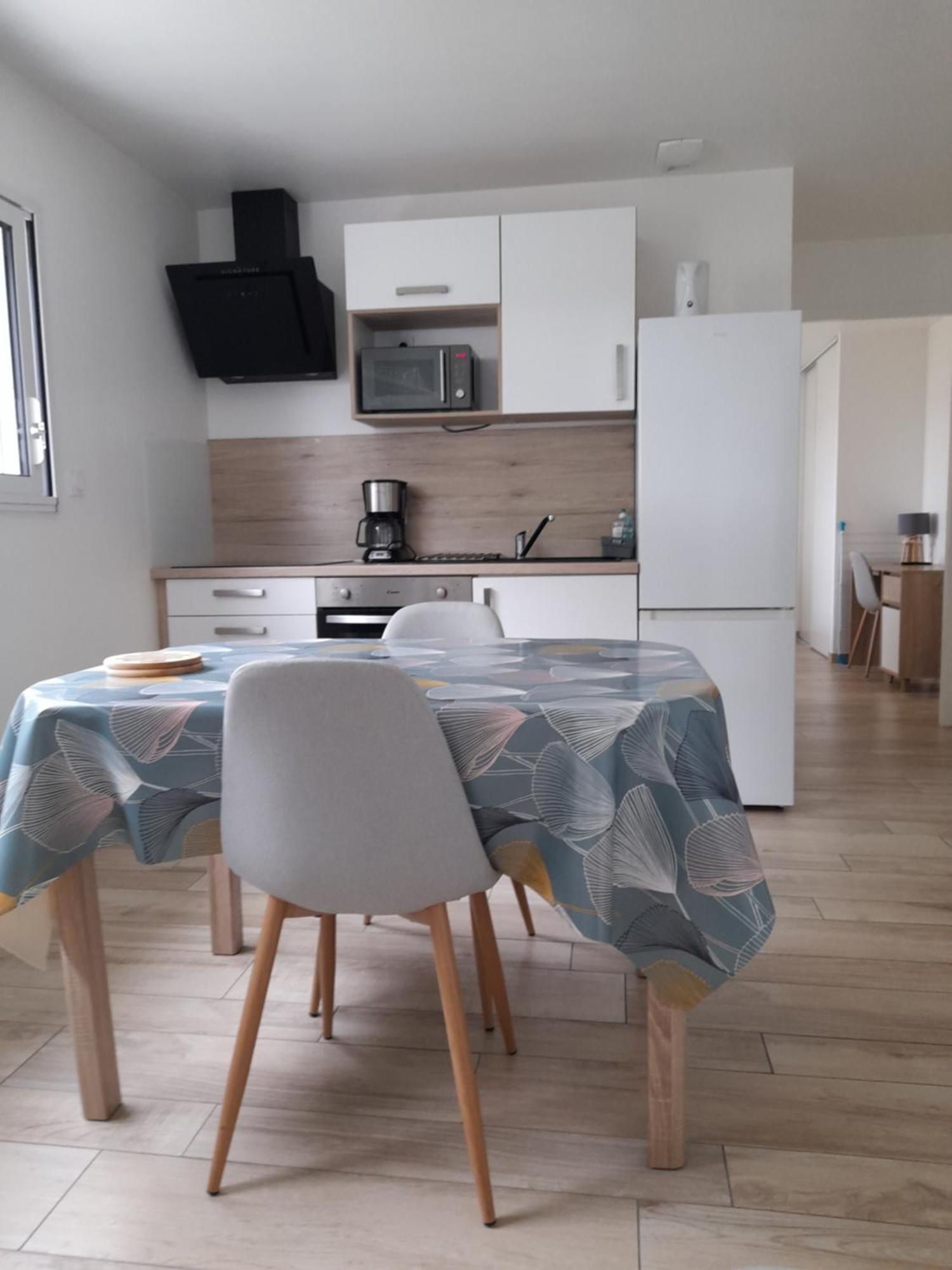 Appt T2 Confortable La Roche-sur-Yon Exterior foto